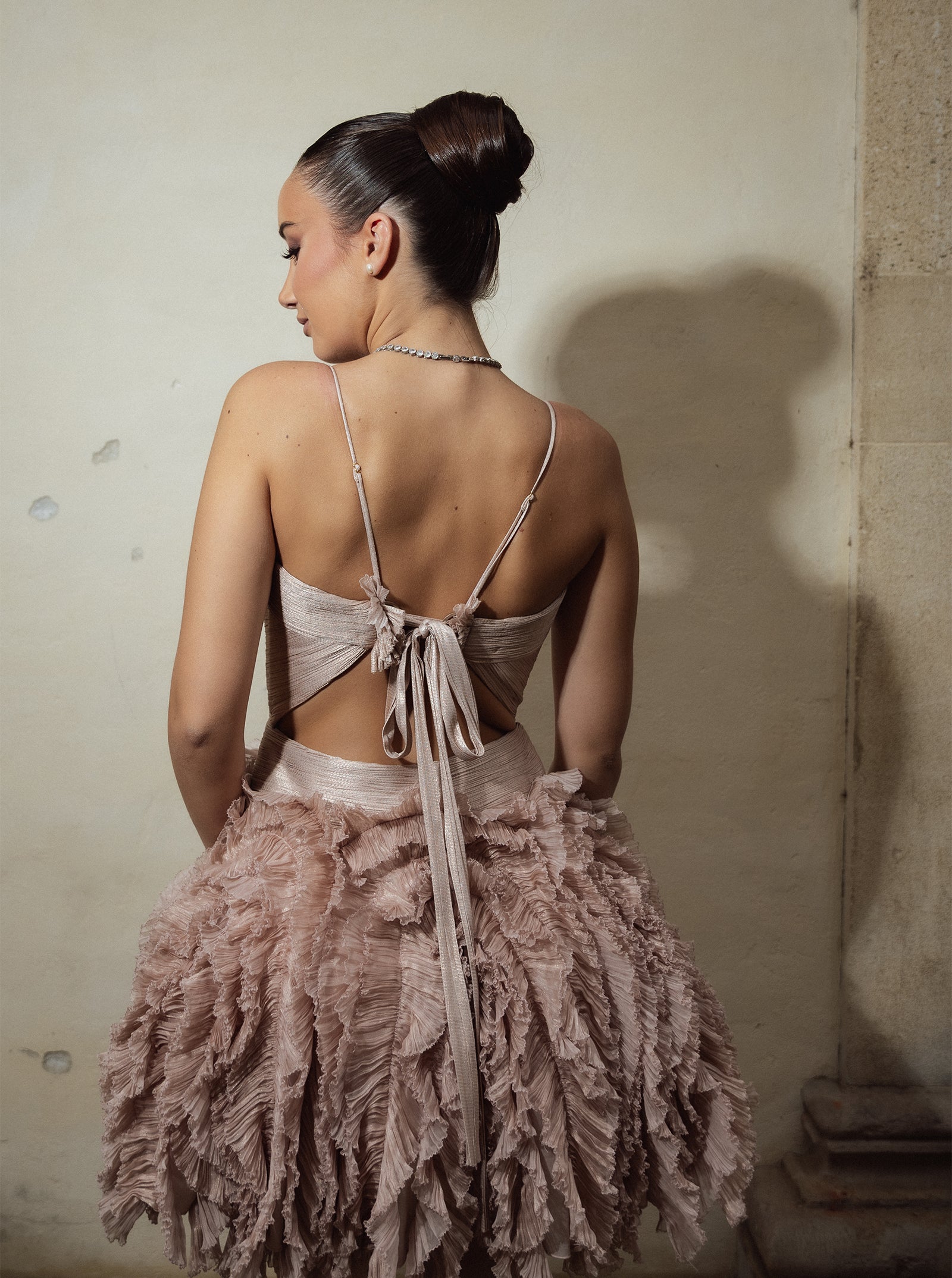 Rochie scurtă, Kate, cu fustă voluminoasă din tulle, nude rose